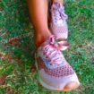 sneakers rosa per una estate trendy