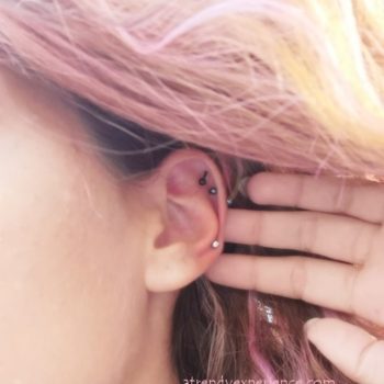 Fori orecchie e piercing: come curare l'infezione al buco orecchio