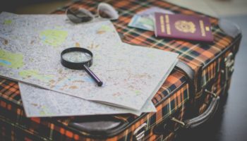 Come organizzare un viaggio all'estero