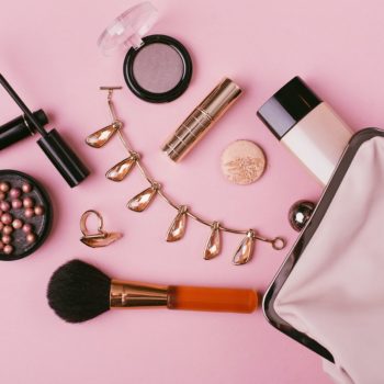 prodotti cosmetici economici per il make-up e skincare della persona