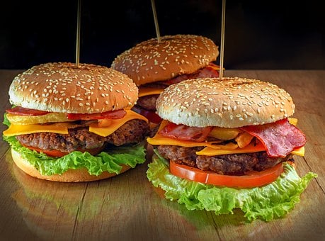 hamburger perfetto: step 5° come presentare il piatto in tavola