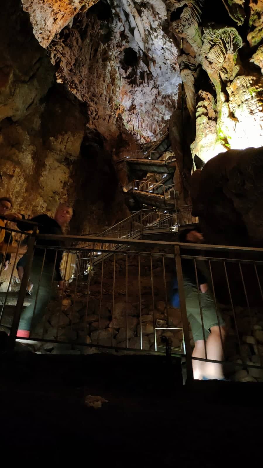 grotta gigante la scalinata
