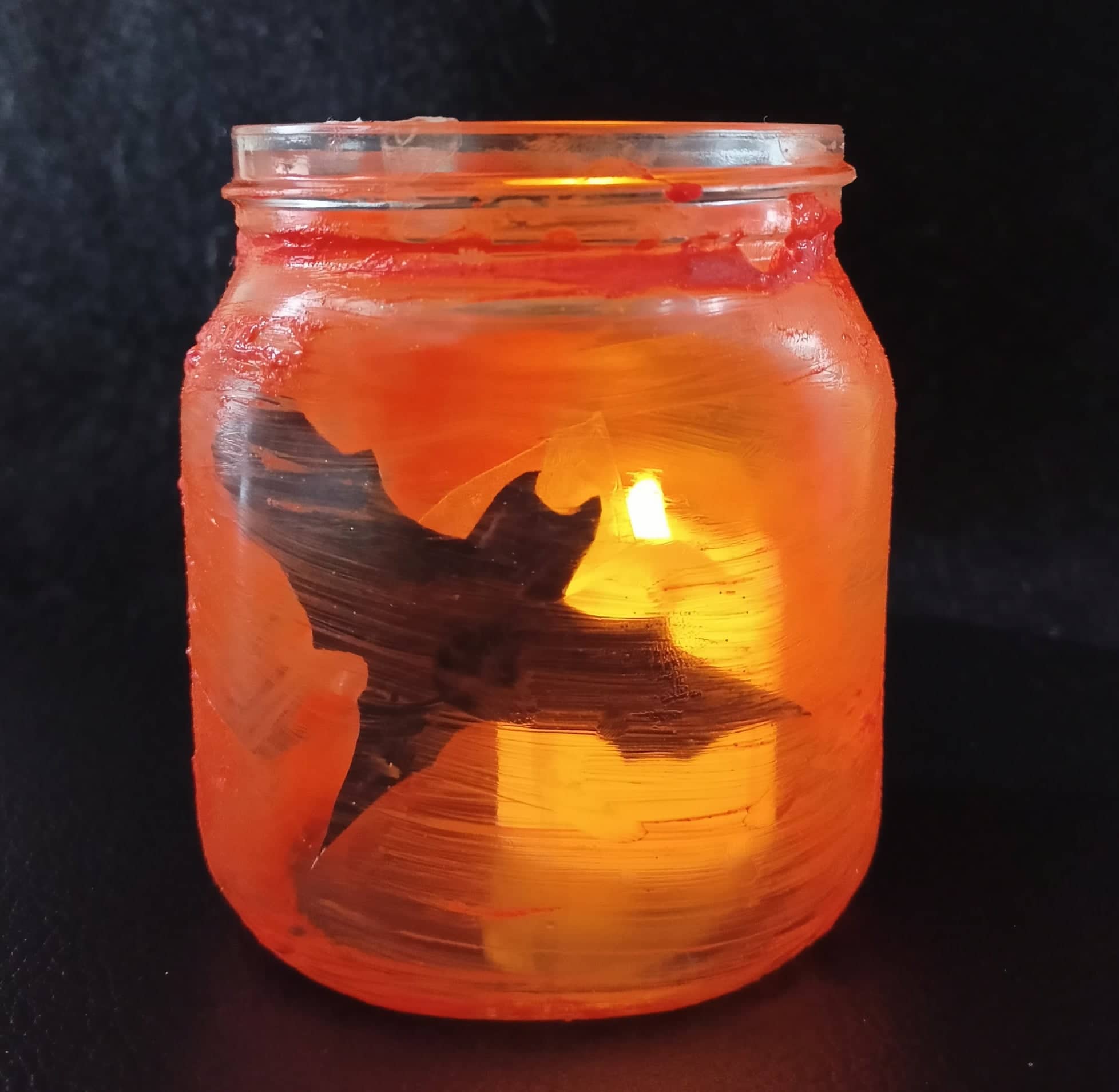 lanterna mostruosa con pipistrello