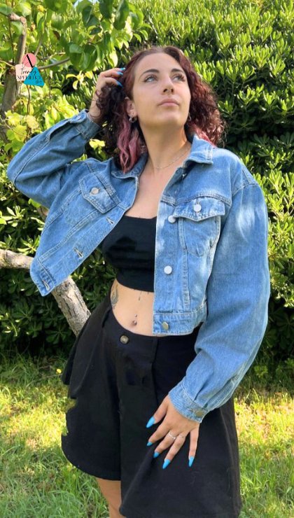 La giacca in jeans nel 2025