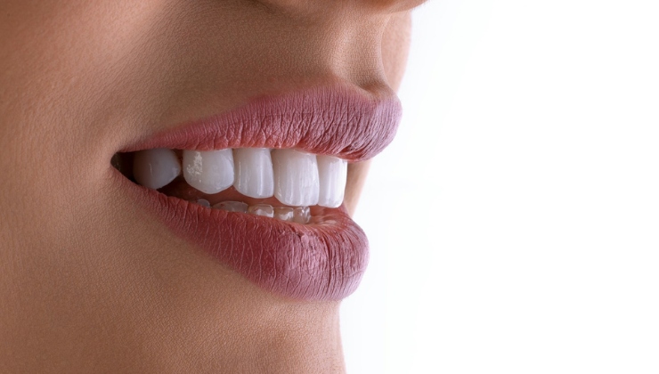 L’importanza della cura quotidiana e il supporto del dentista
