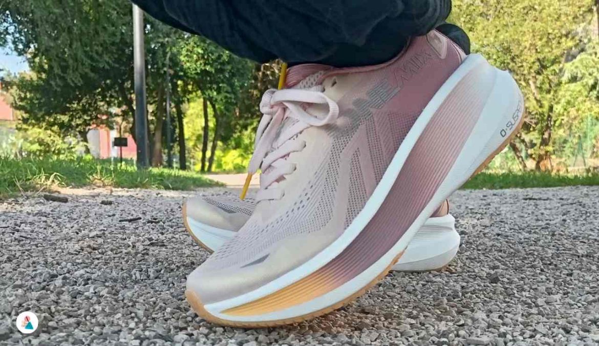 ONEMIX Archlite Pro recensione comfort, rimbalzo e spinta nelle camminate veloci
